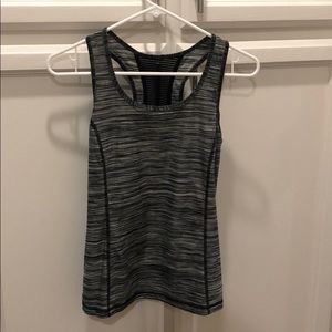Workout tank top